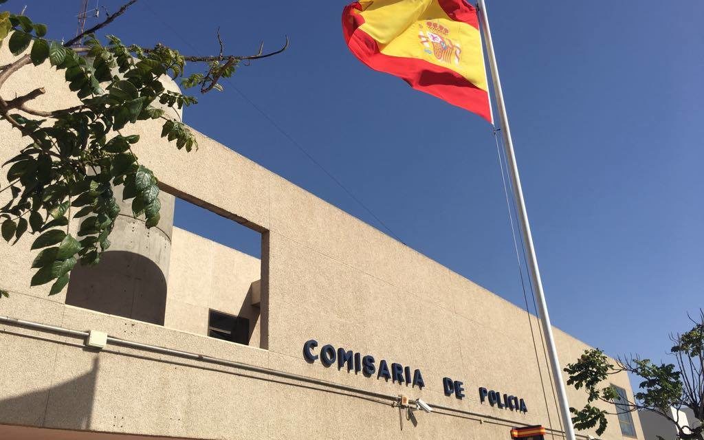 Man arrested in Maspalomas for posting a sex video of his ex-girlfriend on the internet 