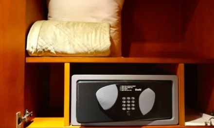 Tourist detained for falsifying a theft of €600 in a Maspalomas hotel