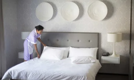 Gran Canaria hotel cleaner arrested for stealing watches, jewelry and money from at least two rooms