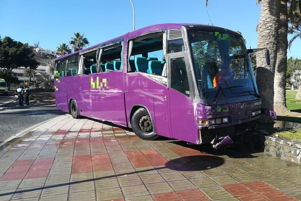 Bus Accident Near Maspalomas – Only Driver Injured
