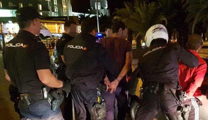 3 arrested in Meloneras for robbery at Bahía Feliz apartment