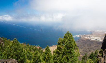 Gran Canaria’s Tamadaba Sky Walker goes viral over Agaete