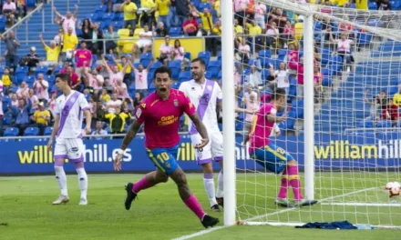 The Saint: Las Palmas v Numancia