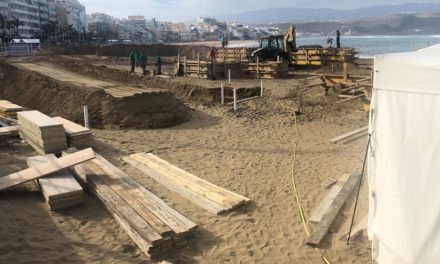 Las Palmas Sand Art Nativity begins to take shape -Belén de Arena de Las Canteras –