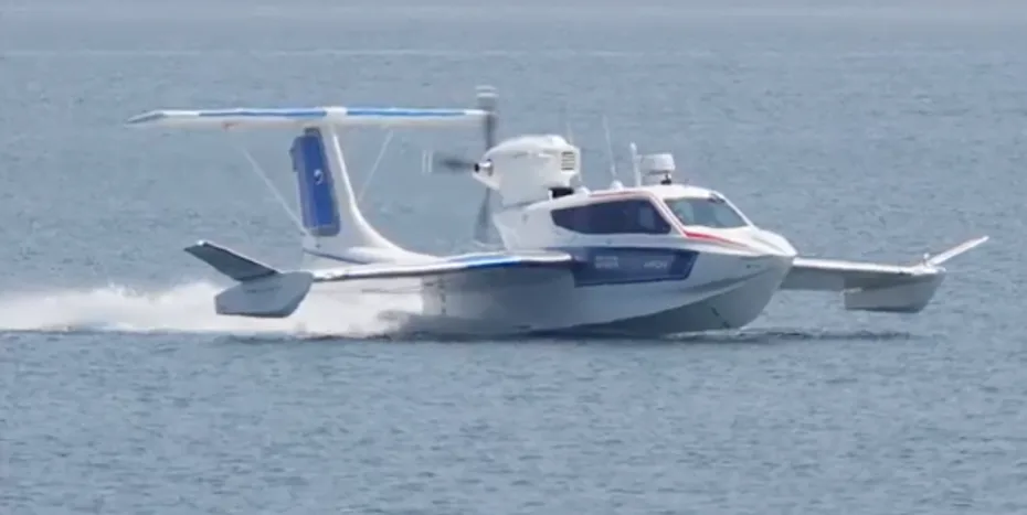 New flying boat to connect the two Canarian capitals, just 30 minutes each way