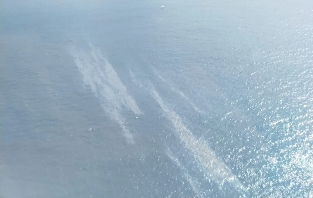 Small fuel spill off the coast of Las Palmas de Gran Canaria and Telde