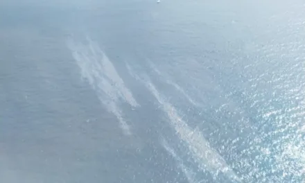 Small fuel spill off the coast of Las Palmas de Gran Canaria and Telde
