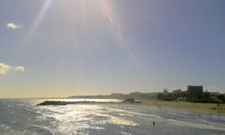 Two beaches in the south closed due to sewage discharges