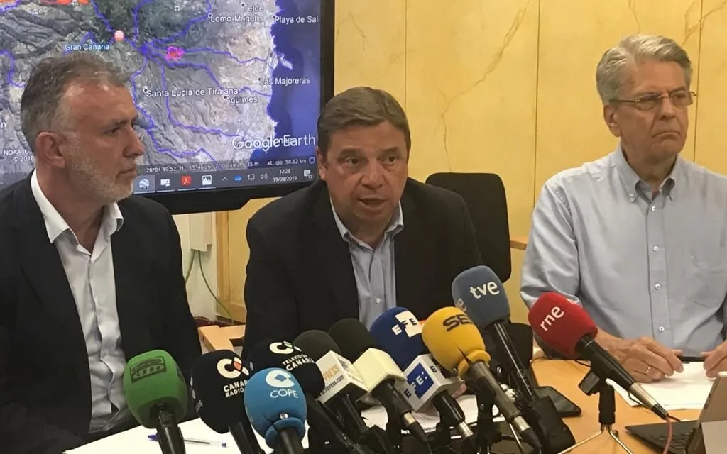 Gran Canaria Fires: Spanish Minister joins press conference, protecting life is priority