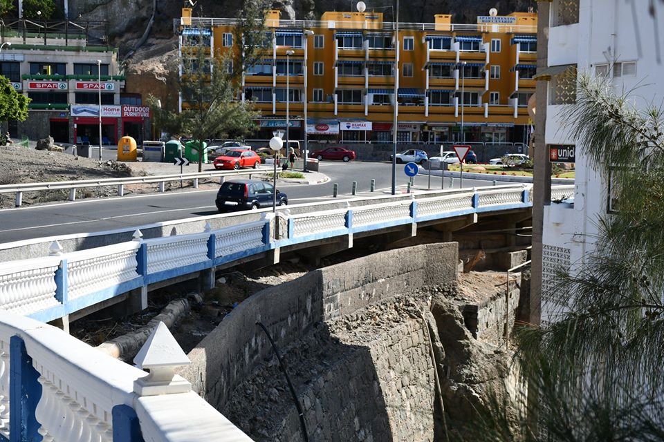 The second phase of works along the GC-500 between Patalavaca and Anfi is underway