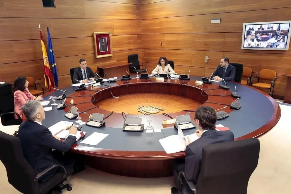  The Government of Spain is working on a rents suspension aimed at ‘small landlords’, and maybe Universal Minimum Income