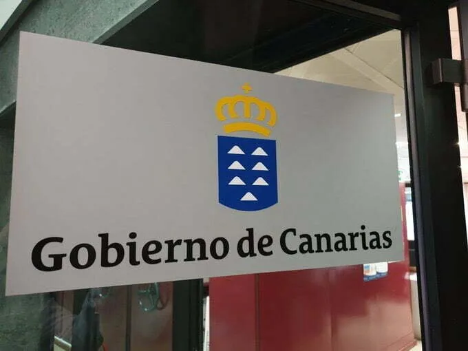 181 cases accumulated in Canary Islands, 8 recovered and 3 dead