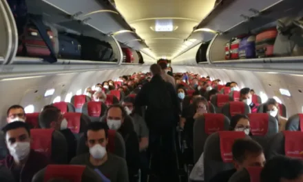 ANGER AT AIRLINES FAILING TO ENSURE SAFE DISTANCES BETWEEN PASSENGERS