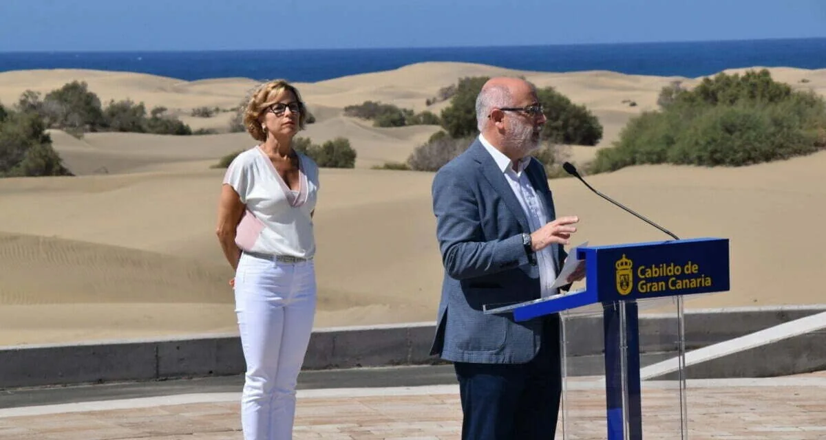 You can now be fined for straying from the paths through the Dunes of Maspalomas