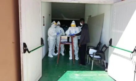 Rescued migrant confirmed as corona virus carrier, one other suspected on Fuerteventura