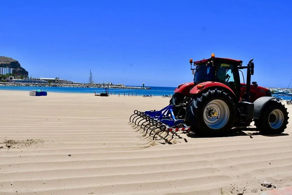 Puerto Rico de Gran Canaria and Amadores beaches in Mogán get reconditioning treatments