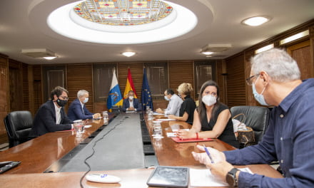 Masks mandatory everywhere: Canary Islands restricts nightlife despite lowest number of infections in Spain