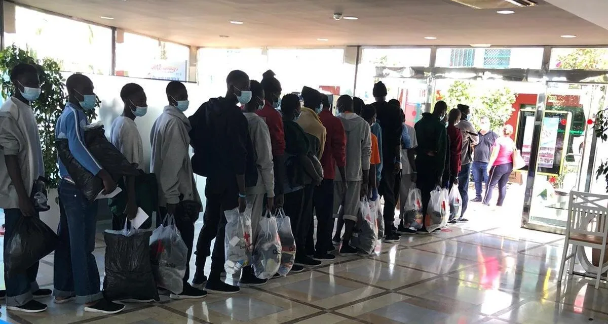 Hoteliers on Gran Canaria offer temporary accommodation for irregular migrants