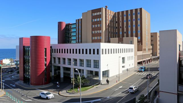 Canary Islands ICU beds are now at 45% of total capacity