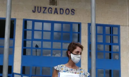 Mogán mayor Bueno’s migrant case against the Spanish Government swiftly dismissed as “not relevant”