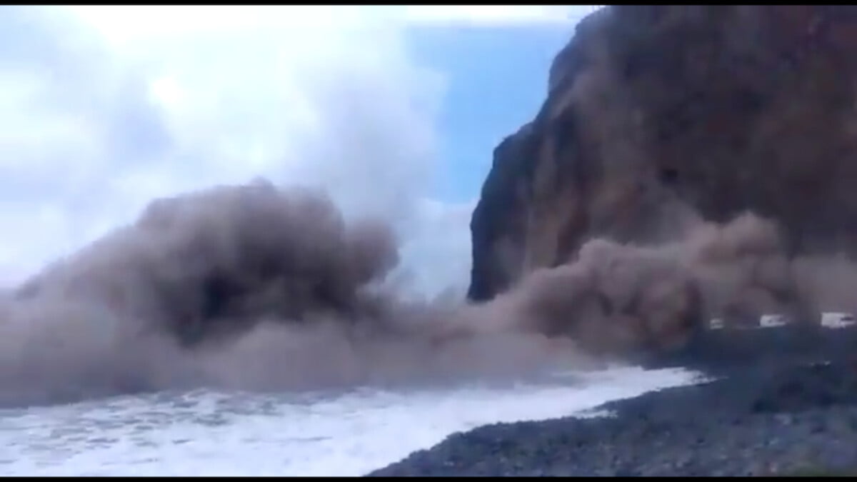 La Gomera landslide caught on camera, rescue workers are searching for anyone injured