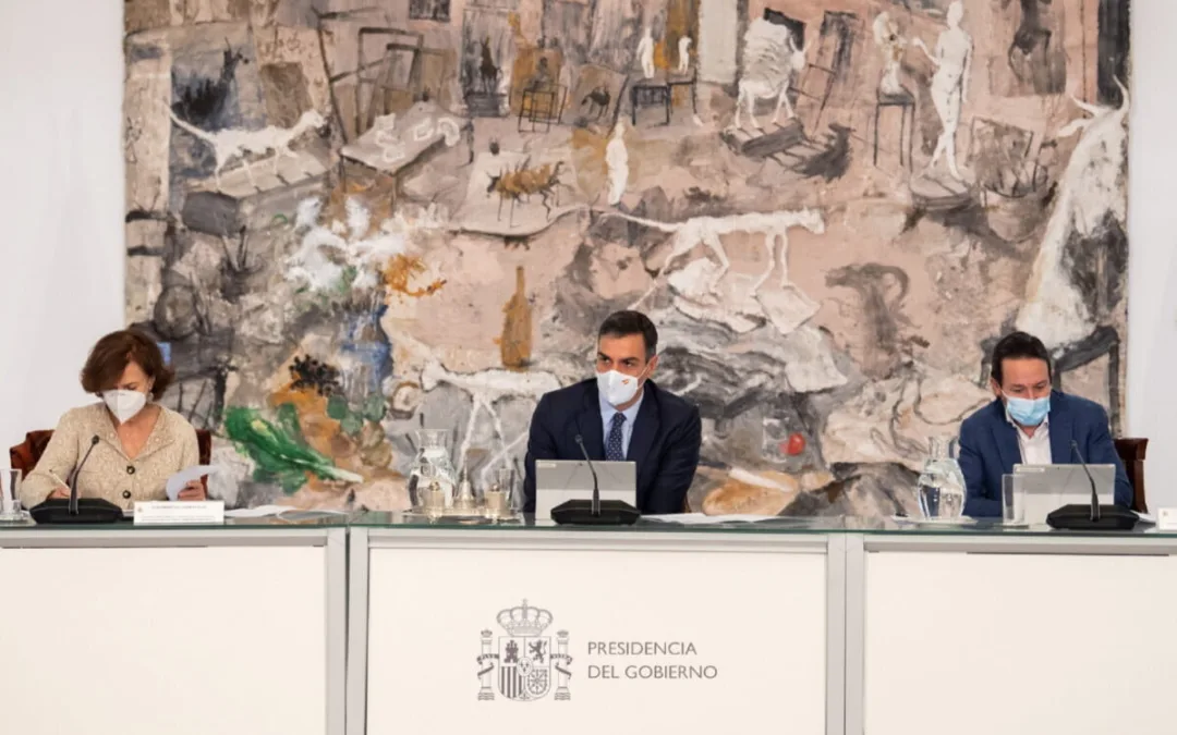Spain approves €40 million contingency funding to help deal with Canary Islands migrant crisis