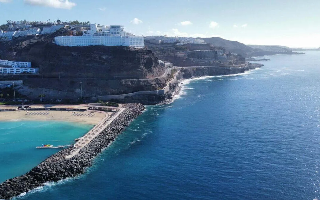 Brits wanting to buy a property in the Canary Islands must first get a permit from the Ministry of Defence, after proving they do not have a criminal record