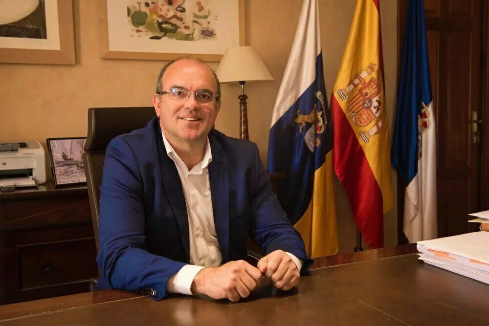 Spain’s Government Delegate is committed to processing irregular migrants legally and correctly