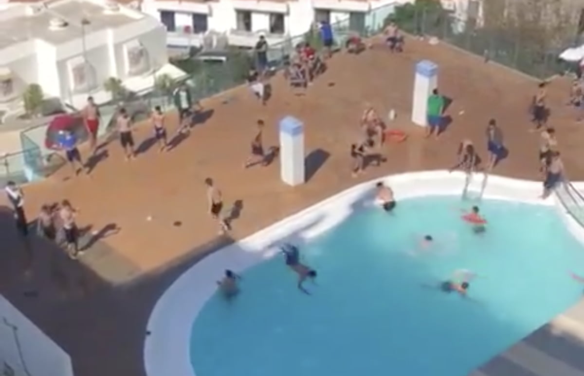 Guardia Civil swoop on migrant youths enjoying a swimming pool to enforce covid rules after multiple complaints by neighbours