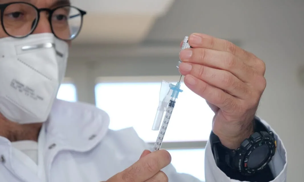 The Canary Islands have administered 84.62% of all received batches of vaccines