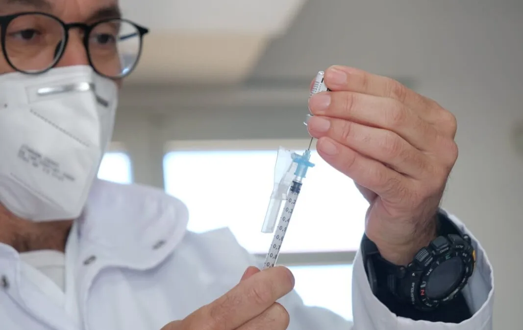 1,243,783 people fully vaccinated against SARS-CoV-2, reports Spain’s Ministry of Health, more than all the people infected over the last year