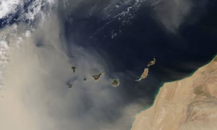 Saharan dust continues to blanket The Canary Islands as we wait for heavy rain to potentially arrive by Sunday
