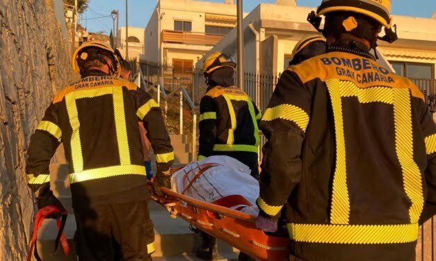 Balcony fall on Gran Canaria, 58-year old man in Patalavaca taken to hospital with head injuries