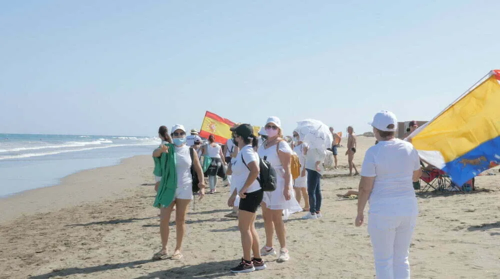 What you need to know: Spain’s newly finalised Law of The New Normality is causing confusion about having to wear a mask even when sunbathing