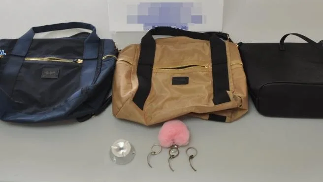 Four women detained for working as a gang to steal alcohol worth €1200 from supermarkets on Gran Canaria