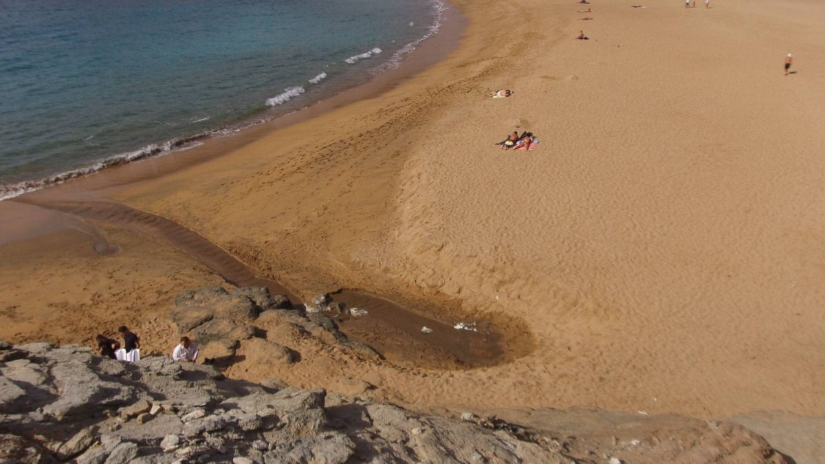 Mogán to control Tauro Beach, but it is not likely to open any time soon, despite Anfi being summoned to sign the public declaration cancelling their concession
