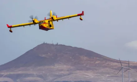 Seaplane heroes of 43 Group carry out Gran Canaria exercises ahead of the summer heat