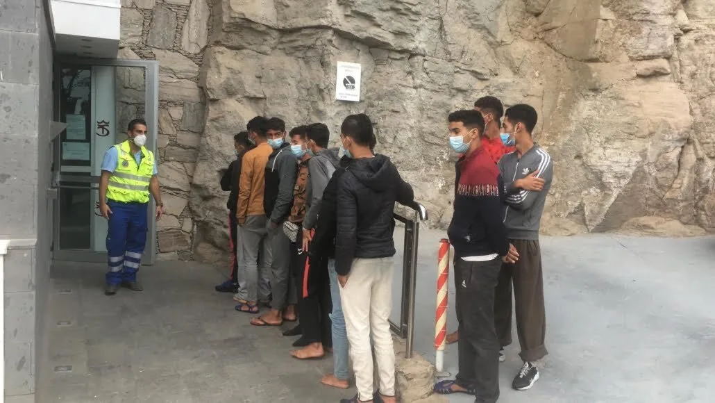 Unaccompanied migrant minors: Canary Islands Ministry of Social Rights has been appealing for help for months and to all the administrations to help take responsibility