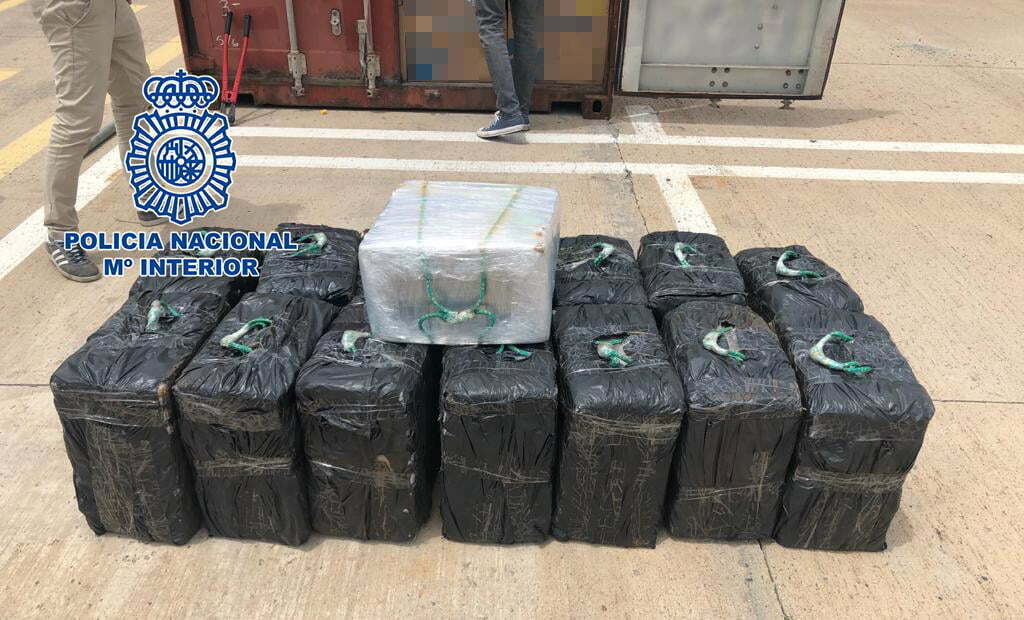 450 kg of cocaine found in a container at the port of Las Palmas