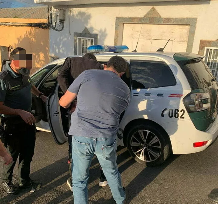 Suspect arrested in Gran Canaria north after Gáldar bus driver attack, detainee’s mother heartbroken