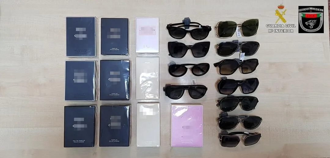 Newsbrief: Guardia Civil recover objects stolen from Mogan Mall with market value of €4870