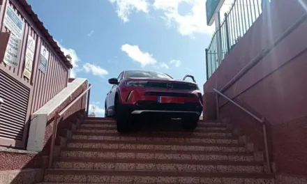 Meanwhile at The Yumbo: Yet another wrong turn captured on camera