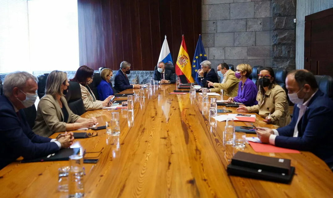 Canary Islands continue de-escalation, returning to 100% capacity in general, for hospitality, sports and culture