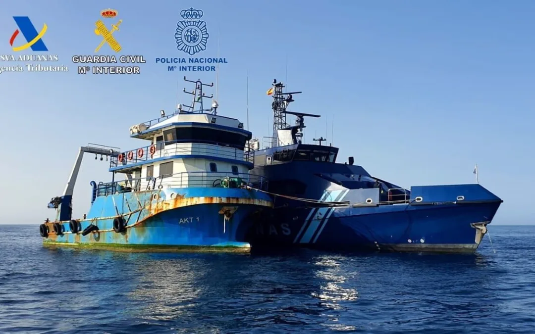 A fishing boat loaded with three tons of cocaine intercepted south of the Canary Islands