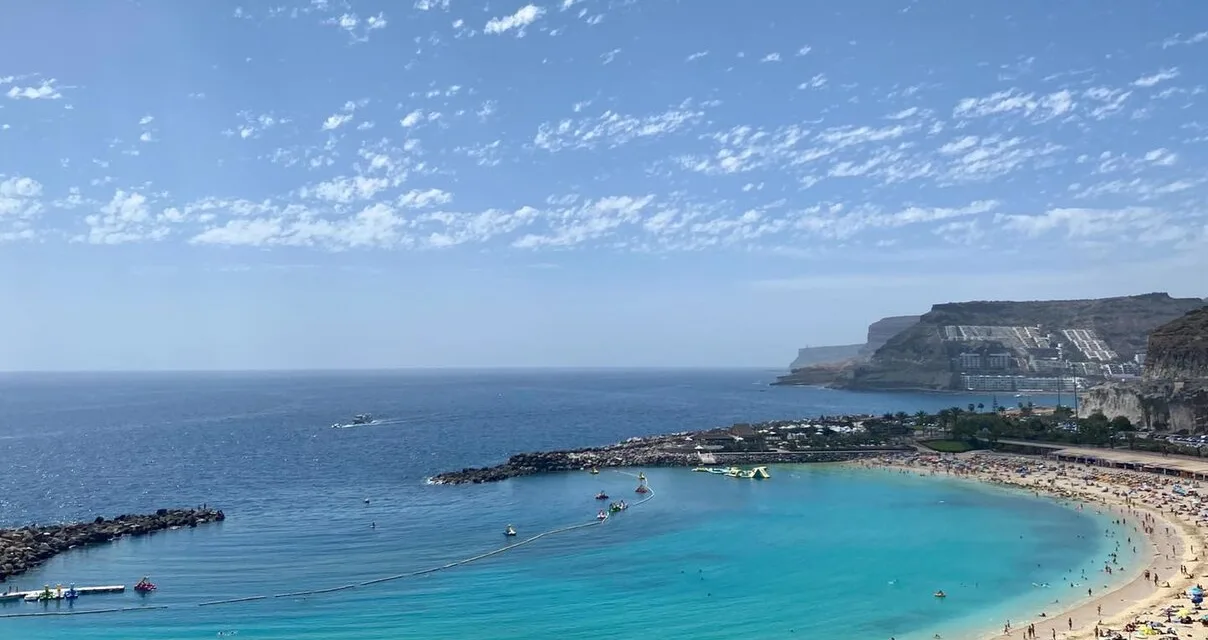Mogán’s Controversial Proposal to Tax Tourists: Local vs. Regional Authority
