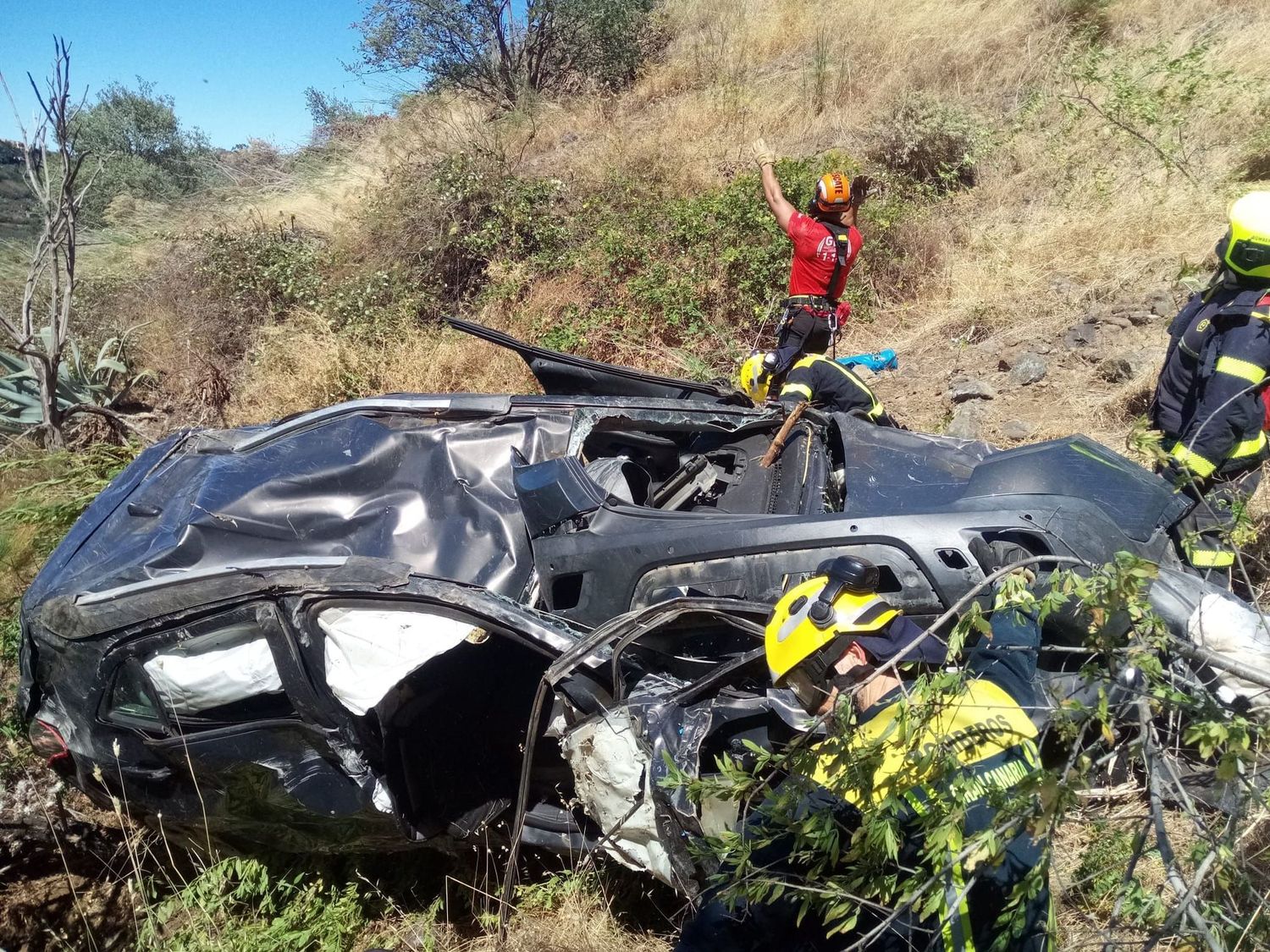 Driver critical after leaving mountain road and rolling into 80m deep ravine