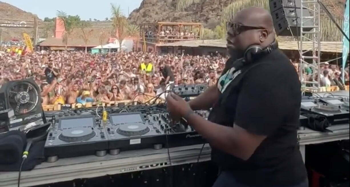 Superstar DJ Carl Cox plays intimate gig on Gran Canaria ahead of next weekend’s 90s music extravaganza