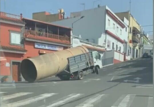 The viral truck driver with an oversized tube dangerously loaded was not drunk
