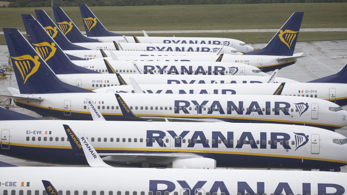 Ryanair cabin crew will strike for six days at the start of the summer season