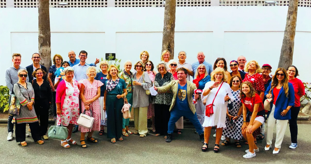 The British of Las Palmas plant a tree for the Jubilee and celebrate longevity of friendships old and new
